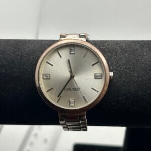 Vintage silver Men's Nine West Watch
